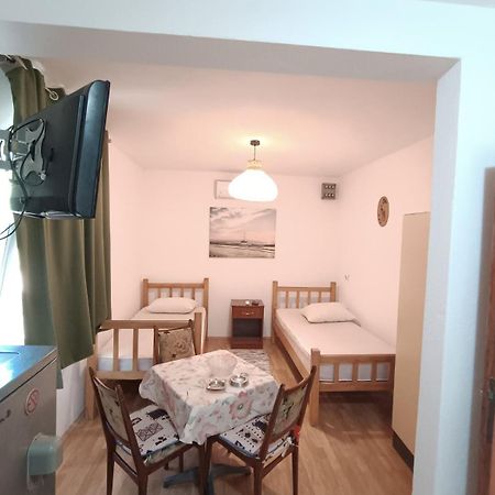 President Holiday Home Утьеха Экстерьер фото