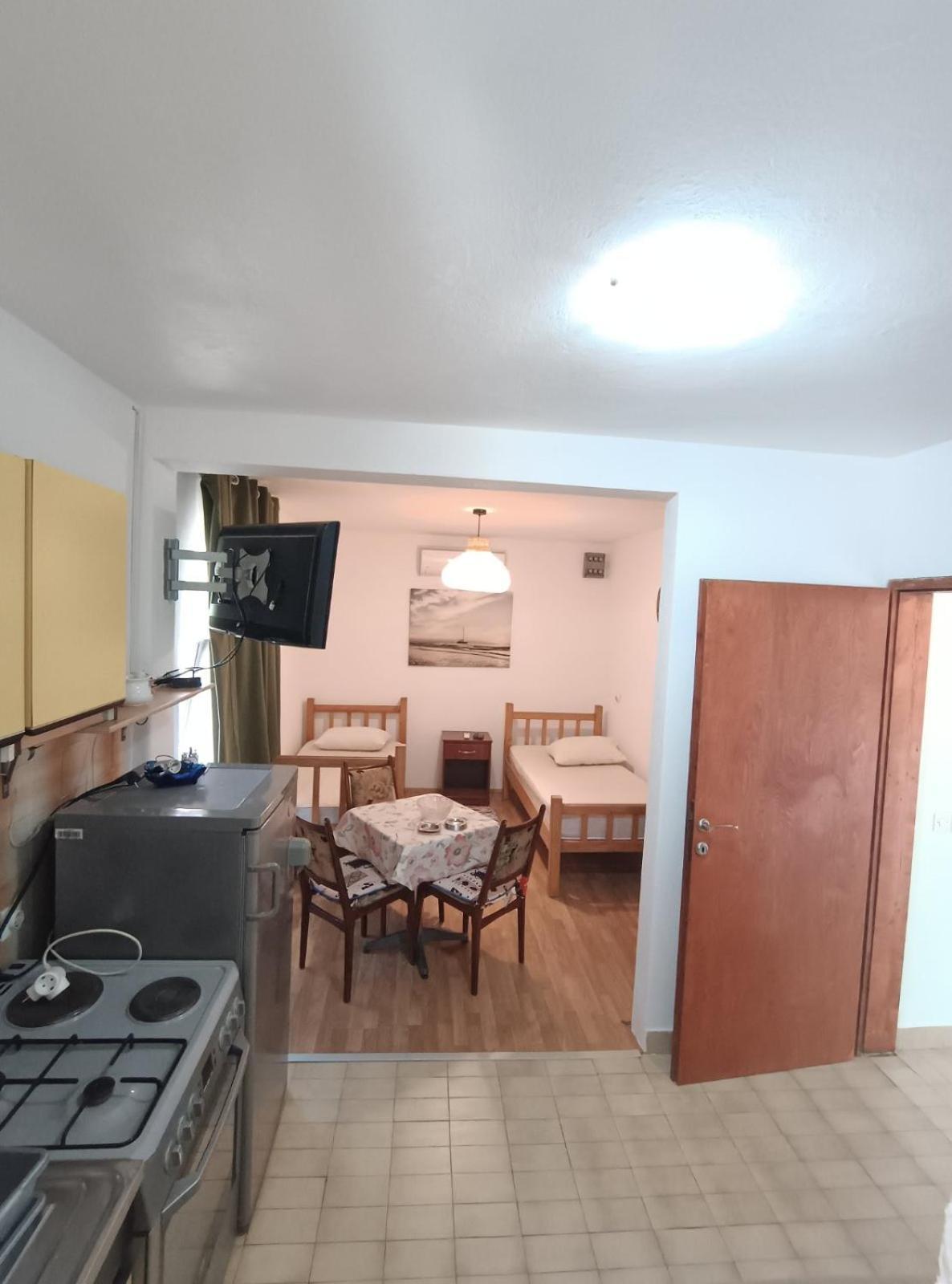 President Holiday Home Утьеха Экстерьер фото